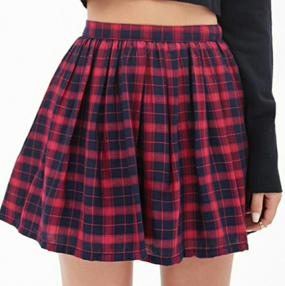 Red and Dark Blue Mini Plaid Skirt Size xs